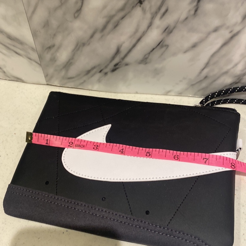 Nike Wristlet with Zipper Pocket - Picture 8 of 9